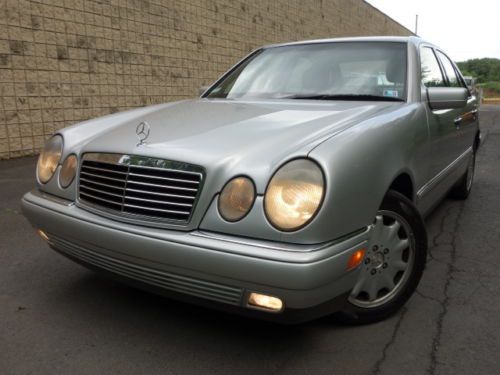 Mercedes benz e300 diesel heated leather sunroof free autocheck no reserve