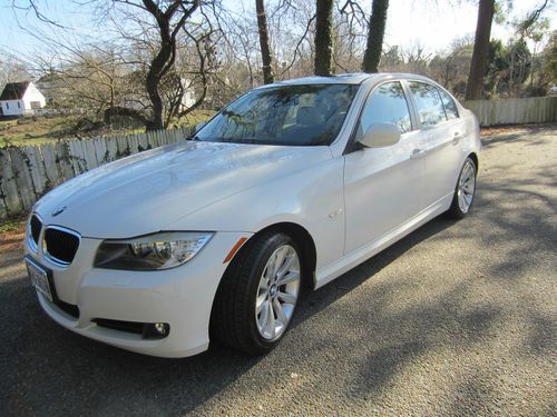 2009 bmw 328i base sedan 4-door 3.0l - nearly perfect, well maintained, a winner