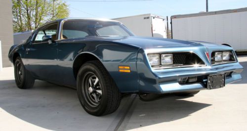 1977 pontiac firebird base coupe 2-door 5.0l