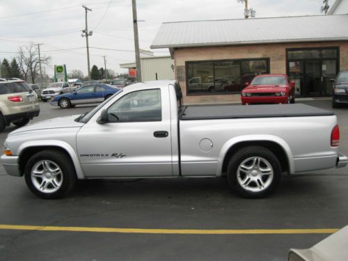 2003 dodge dakota r/t standard cab pickup 2-door 5.9l