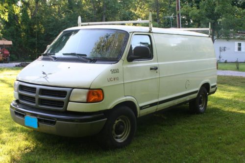 2001 dodge ram 1500 van base standard cargo van 3-door 5.2l