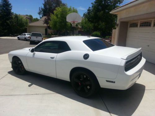 2013 dodge challenger srt8