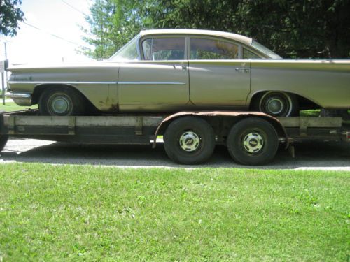 1959 oldsmobile dynamic 88 -all original -not running-very good condition