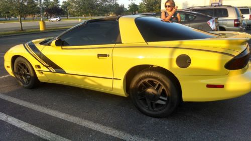 2001 pontiac firebird base coupe 2-door 3.8l yellow 80,000 miles