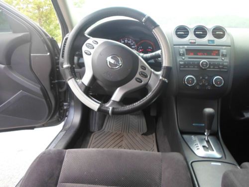 2009 Nissan Altima S Sedan 4-Door 2.5L, image 4