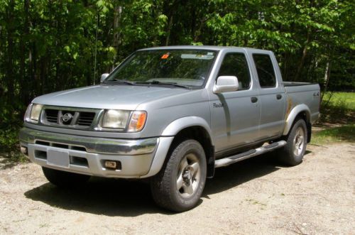 2000 nissan frontier crew cab pickup 4-door 3.3l v6