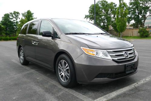 2013 honda odyssey ex-l 5dr with dvd no reserve!!