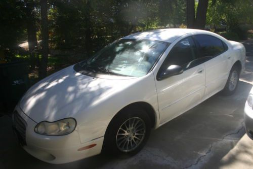 2004 chrysler concorde lxi sedan 4-door 3.5l