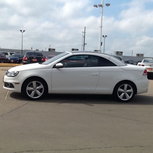 2012 volkswagen eos lux convertible 2-door 2.0l fwd  one owner