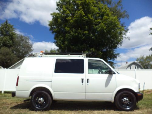 2004 gmc safari cargo van v6 auto ac bins and driver cage