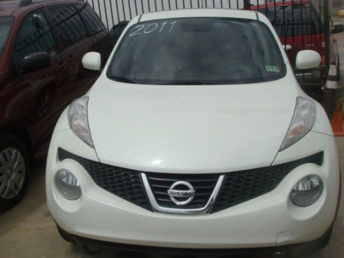 2011 nissan juke sl sport utility 4-door 1.6l