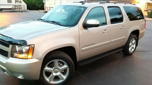 2007 suburban lt - beautiful, garage kept, well mantained 4x4