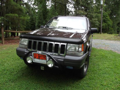 Hi perfomance 1996 jeep grand cherokee, true 4x4,300bhp golens 4.6l inline 6