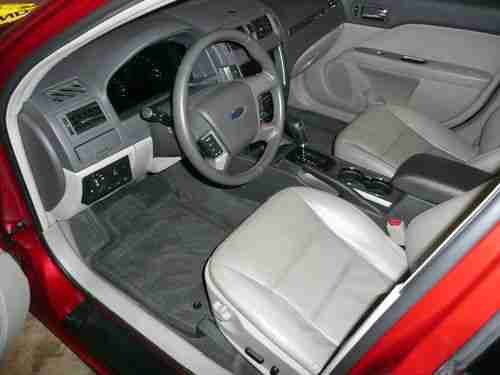 2010 Ford Fusion SEL 2.5L W/ Navigation and Microsoft SYNC