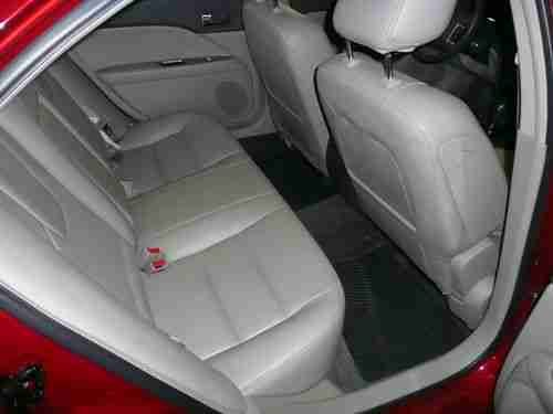 2010 Ford Fusion SEL 2.5L W/ Navigation and Microsoft SYNC