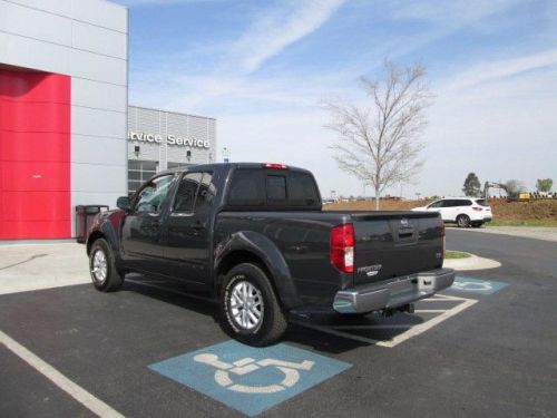 2014 nissan frontier sv