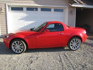 2007 mazda mx-5 miata grand touring convertible 2-door 2.0l