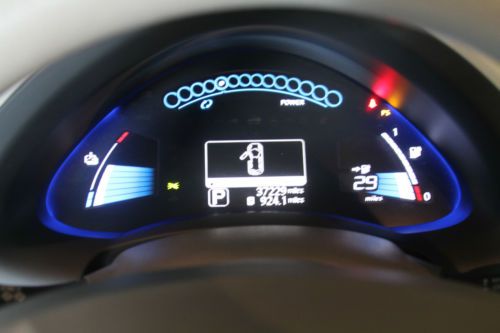 2011 Nissan Leaf SL ELECTRIC, image 10