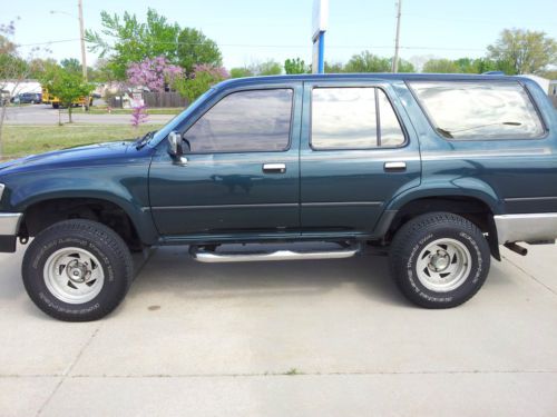 1995 toyota 4runner sr5 sport utility 4-door 3.0l