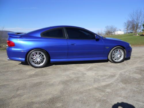 2005 pontiac gto base coupe 2-door 6.0l