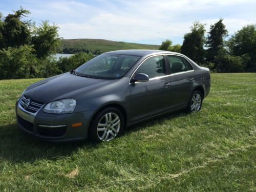 2009 volkswagen jetta tdi diesel, loaded, leather, moon roof, auto, nice car!!