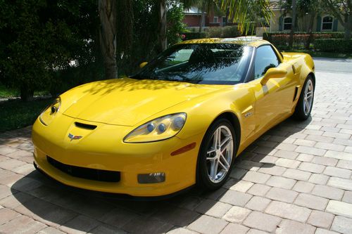 2006 corvette z06  low miles  1,744 like brand new