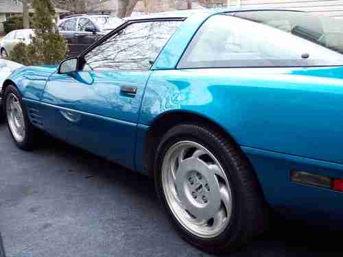 1992 Corvette Coupe Auto -Loaded - Very nice condition -Low miles, image 4