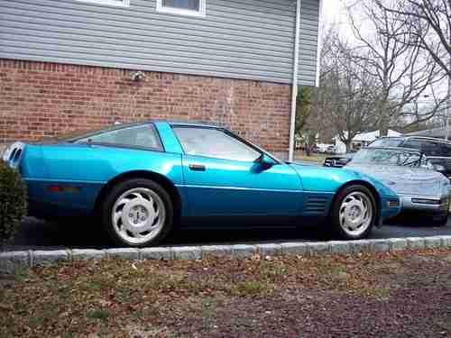 1992 Corvette Coupe Auto -Loaded - Very nice condition -Low miles, image 6