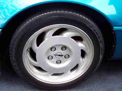 1992 Corvette Coupe Auto -Loaded - Very nice condition -Low miles, image 13