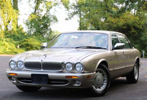 1999 jaguar vanden plas v8 loaded super low 46k miles texas carfax