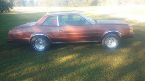 1978 pontiac grand lemans base coupe 2-door 5.0l