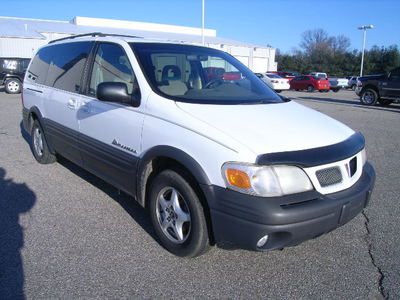 1999 pontiac montana ext. 4 door ***no reserve***