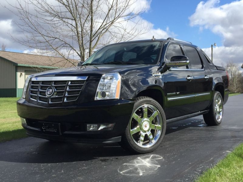 2010 cadillac escalade ext premium