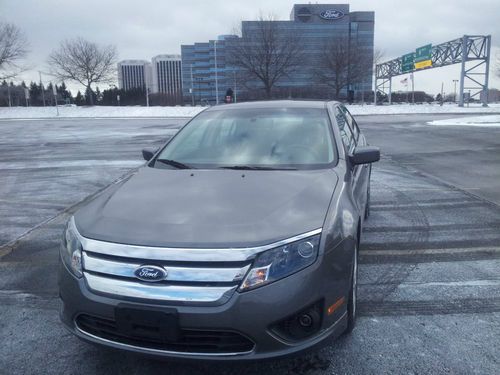 2012 ford fusion se low low miles extra clean no reserve