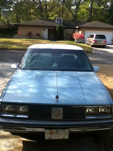 1986 oldsmobile nintey-eight regency base sedan 4-door 3.8l