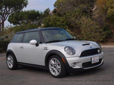 2010 mini s camden edition 6-speed manual 6 year 100k maintenance plan clean car