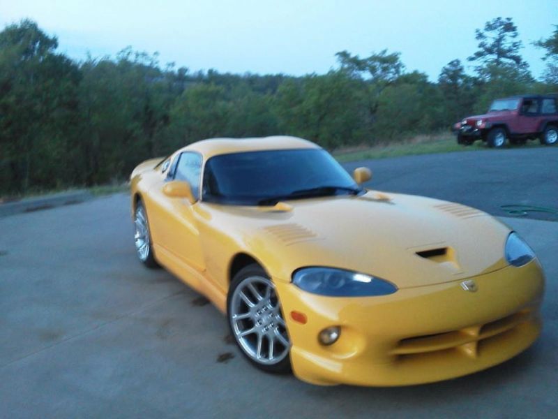 2001 dodge viper