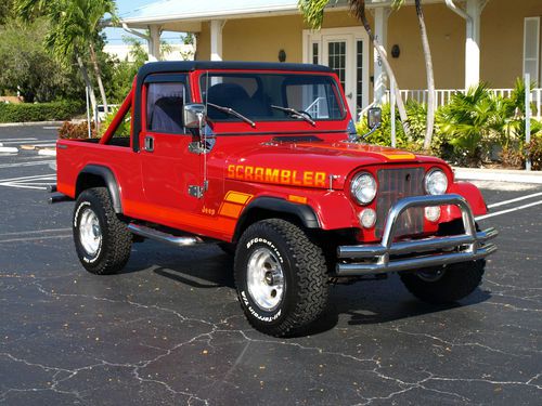 Cj8 scrambler hard top 4x4 nice red jeep