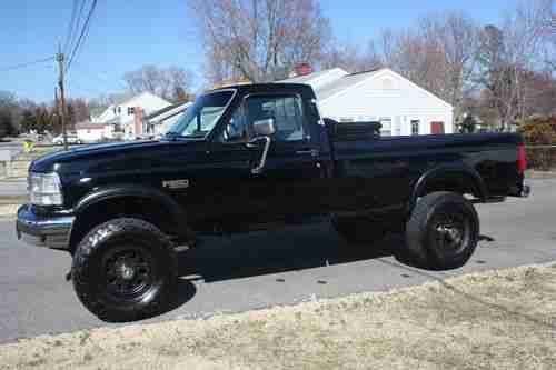 1992 Ford F-250 XLT Lariat Standard Cab Pickup 2-Door 5.8L, image 3