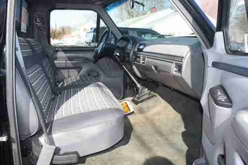1992 Ford F-250 XLT Lariat Standard Cab Pickup 2-Door 5.8L, image 15