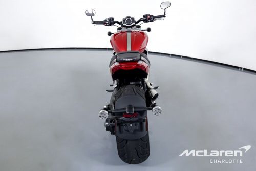 Triumph ROCKET 3 R