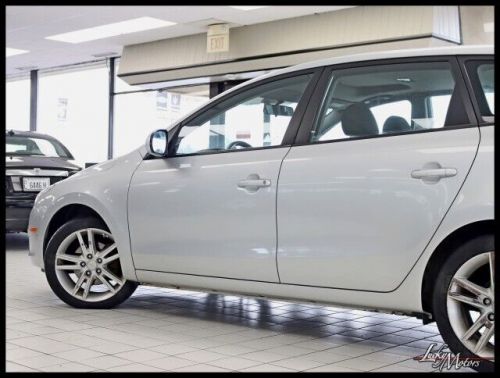 2009 Hyundai Elantra Touring, US $6,980.00, image 2