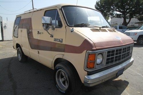 1981 dodge ram van b150 6 cylinder automatic no reserve