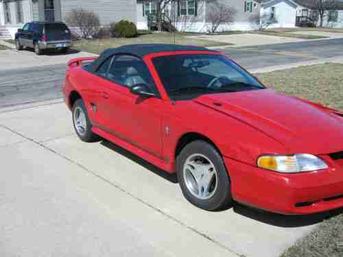 1997 Ford Mustang Convertible w/front end, dr.side damage, US $1,500.00, image 3