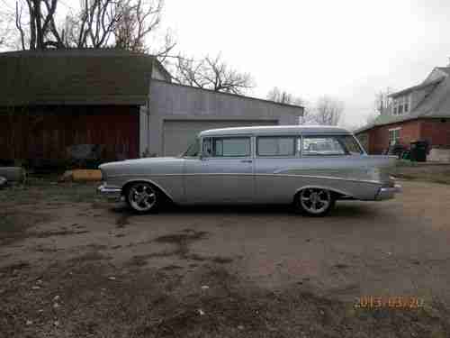 57 Chevy Handyman Wagon Nice Ride, image 7