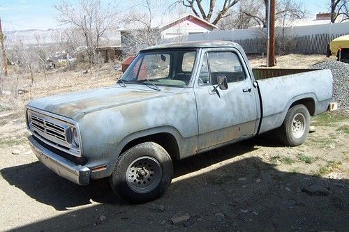 1973 dodge d100 1/2t short bed v8