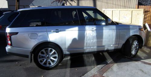 2013 ranger rover 4 wheel drive 4 door suv - no reserve!