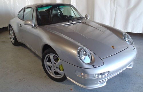 1997 911 carrera 2door with sunroof