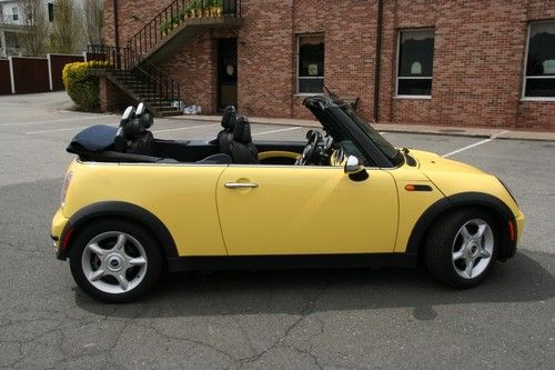 2005 mini cooper base convertible 2-door 1.6l