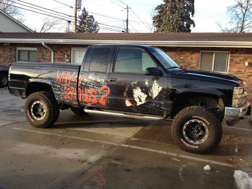 1997 chevrolet k1500 3dr xtra cab 4x4 customized show truck"batman joker" loaded